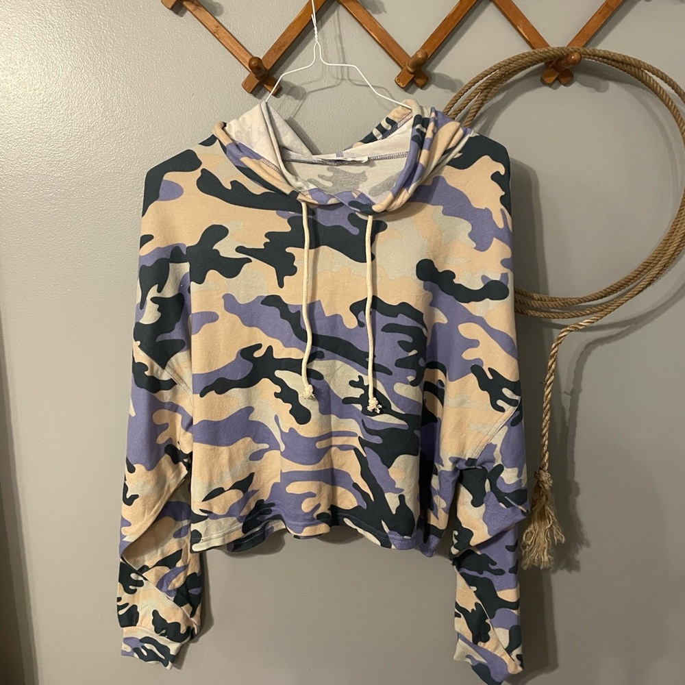 Camo Hoodie!